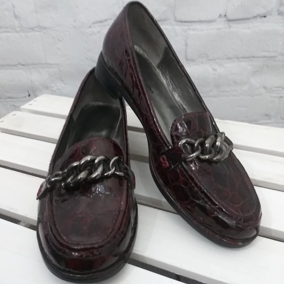 johnston and murphy slip on